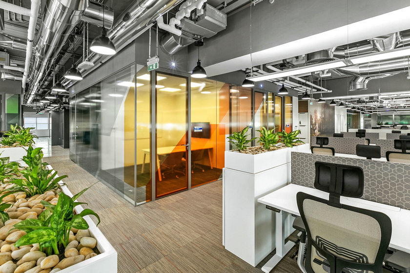 Direct/Indirect LED Panel Light office project in Spain